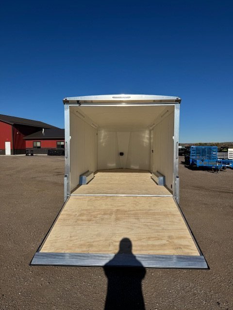 8.5'x18' NEO Trailers Enclosed Cargo