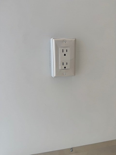 8.5'x18' NEO Trailers Enclosed Cargo