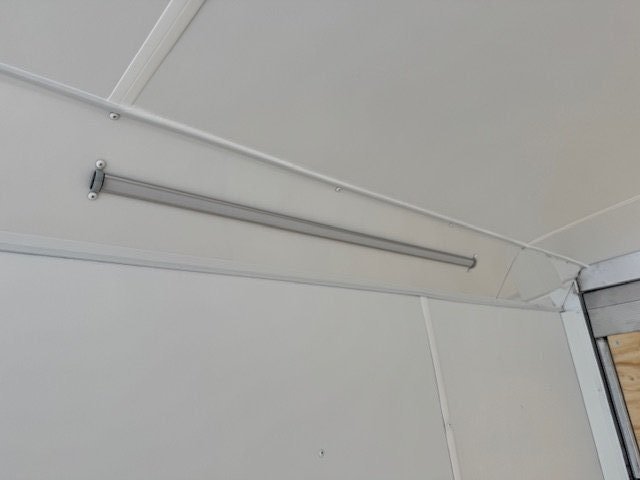 8.5'x18' NEO Trailers Enclosed Cargo