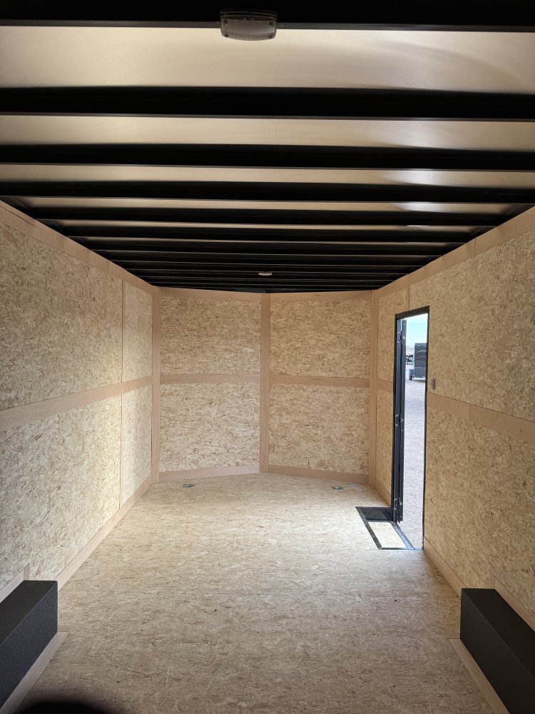 8.5'x20' Cross Enclosed Cargo