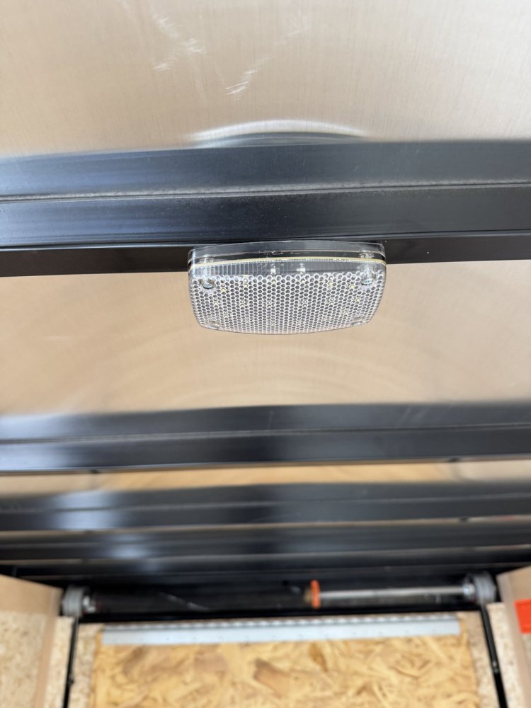 6'x12' Cross Enclosed Cargo