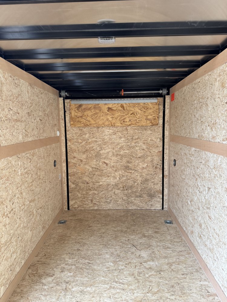 6'x12' Cross Enclosed Cargo
