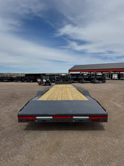 102"x40' Lamar Equipment