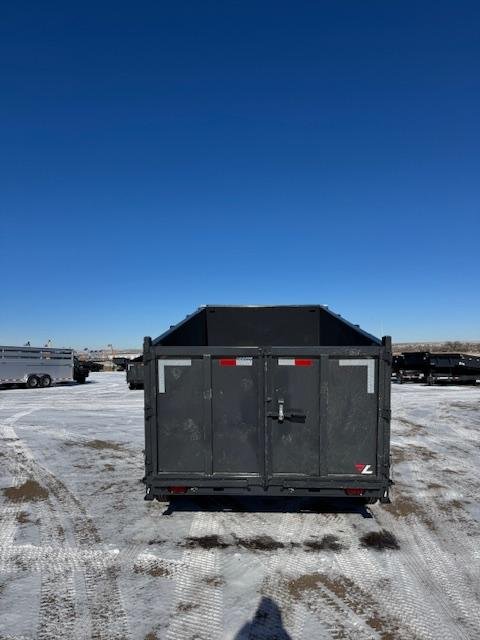 x Lamar Trailers Dump