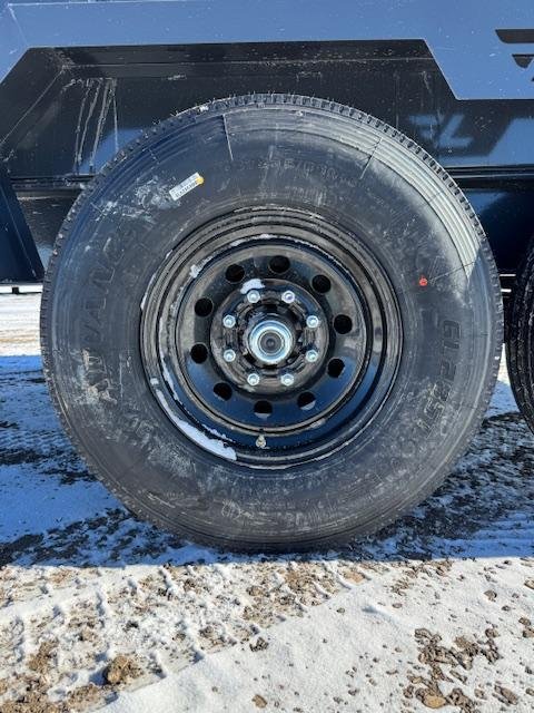 x Lamar Trailers Dump