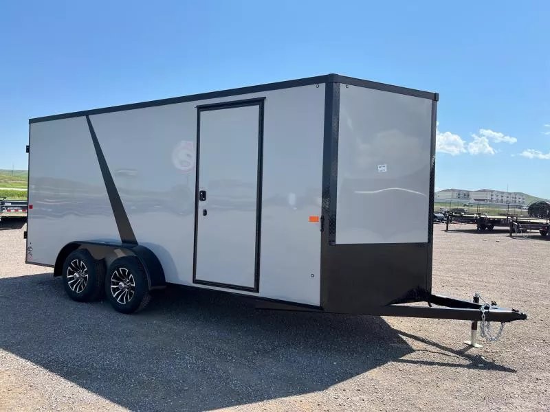 x AERO Enclosed Cargo