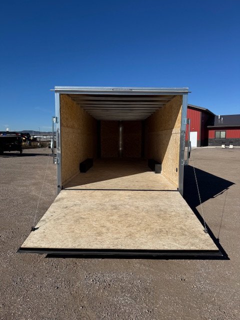 8.5'x24' R & M Mfg. Inc Enclosed Cargo