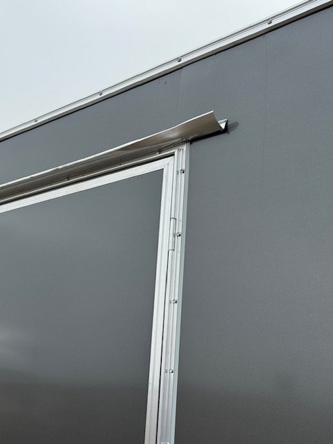 8.5'x24' R & M Mfg. Inc Enclosed Cargo