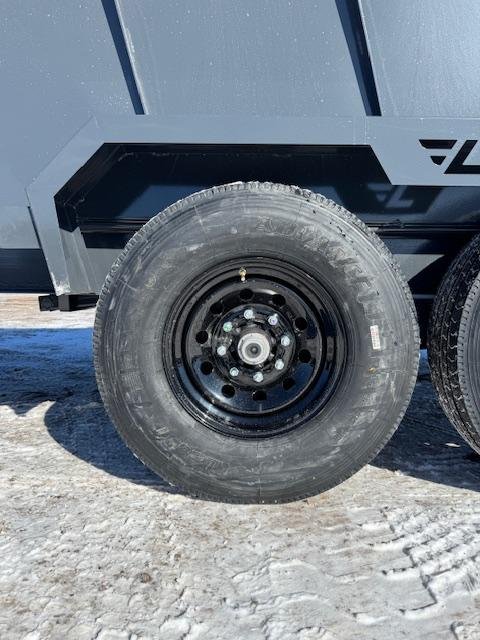 x Lamar Trailers Dump