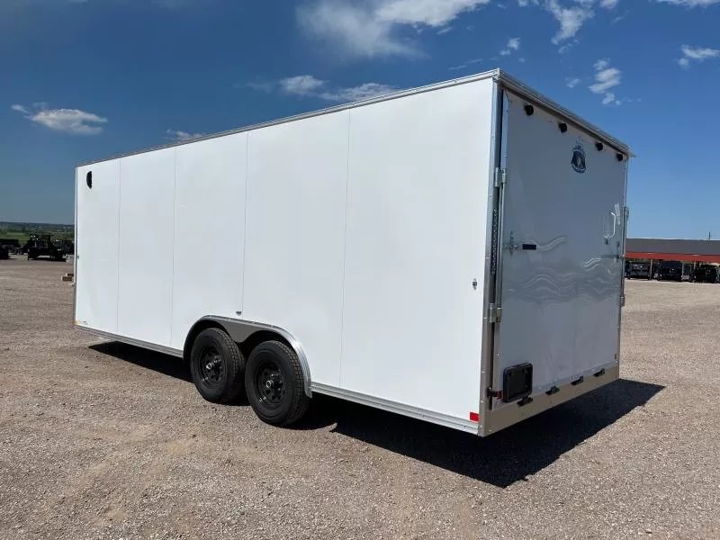 x R & M Mfg. Inc Enclosed Cargo