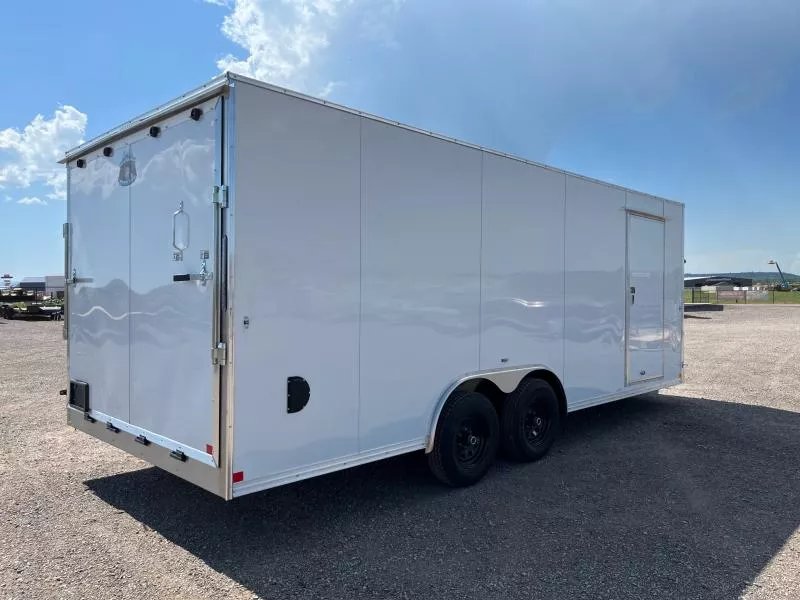 x R & M Mfg. Inc Enclosed Cargo