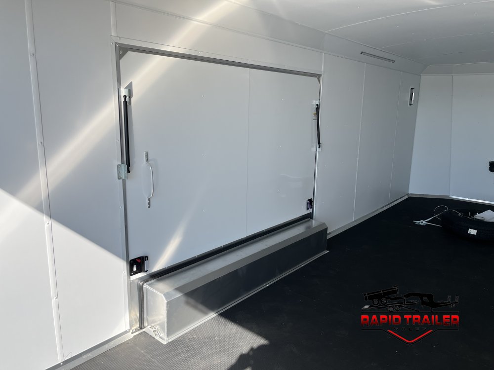 8.5'x24' NEO Trailers Enclosed Cargo