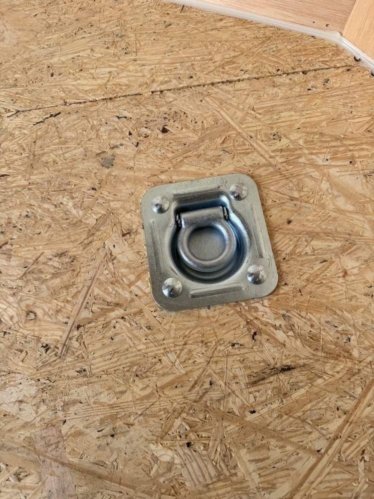 7'x16' Cross Enclosed Cargo