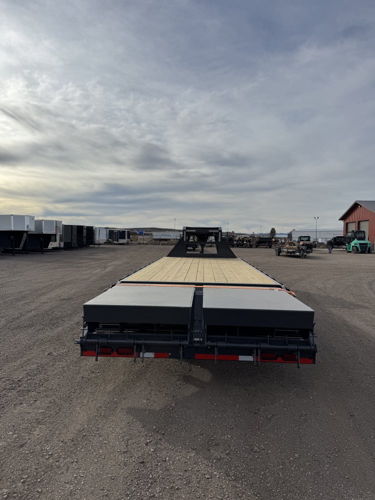 102"x25' Lamar Equipment