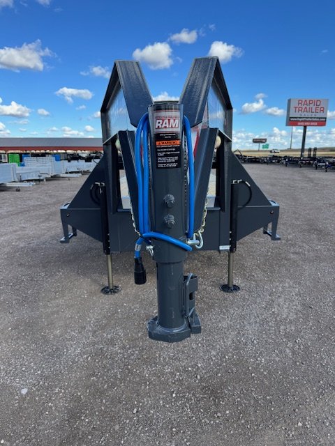 102"x36' Lamar Trailers Equipment