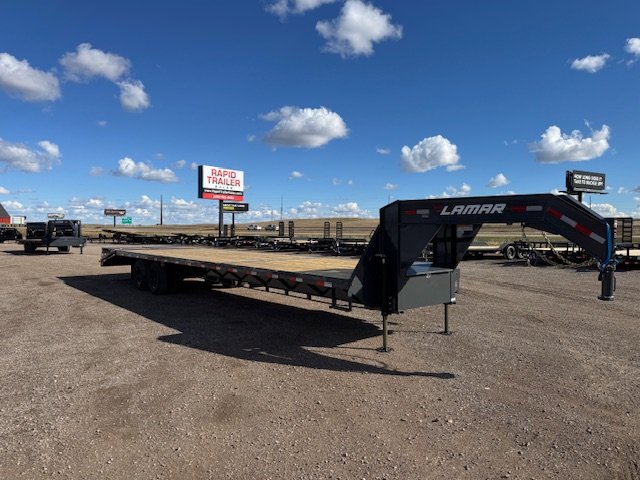 102"x36' Lamar Trailers Equipment