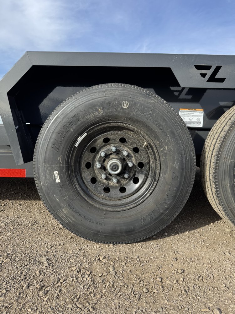 83"x22' Lamar Equipment