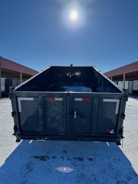 x Lamar Trailers Dump