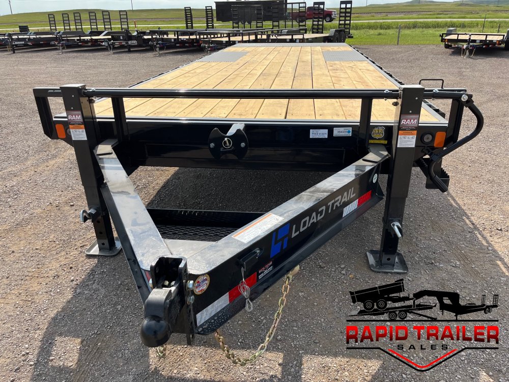 x Load Trail Equipment