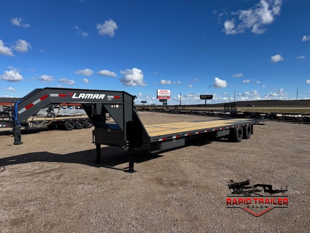102"x36' Lamar Trailers Equipment