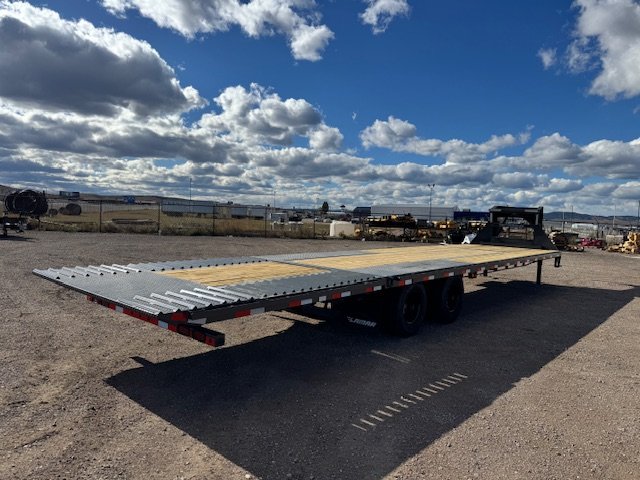 102"x36' Lamar Trailers Equipment