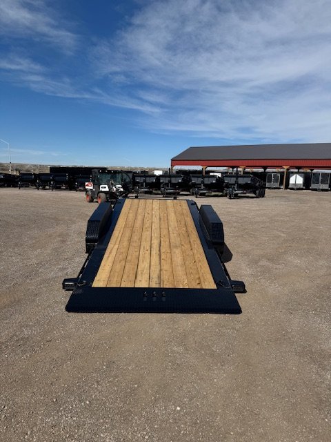 83"x24' Load Trail Equipment