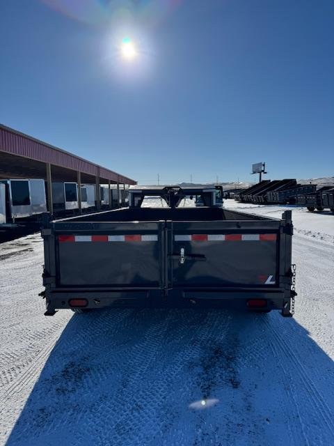 x Lamar Trailers Dump