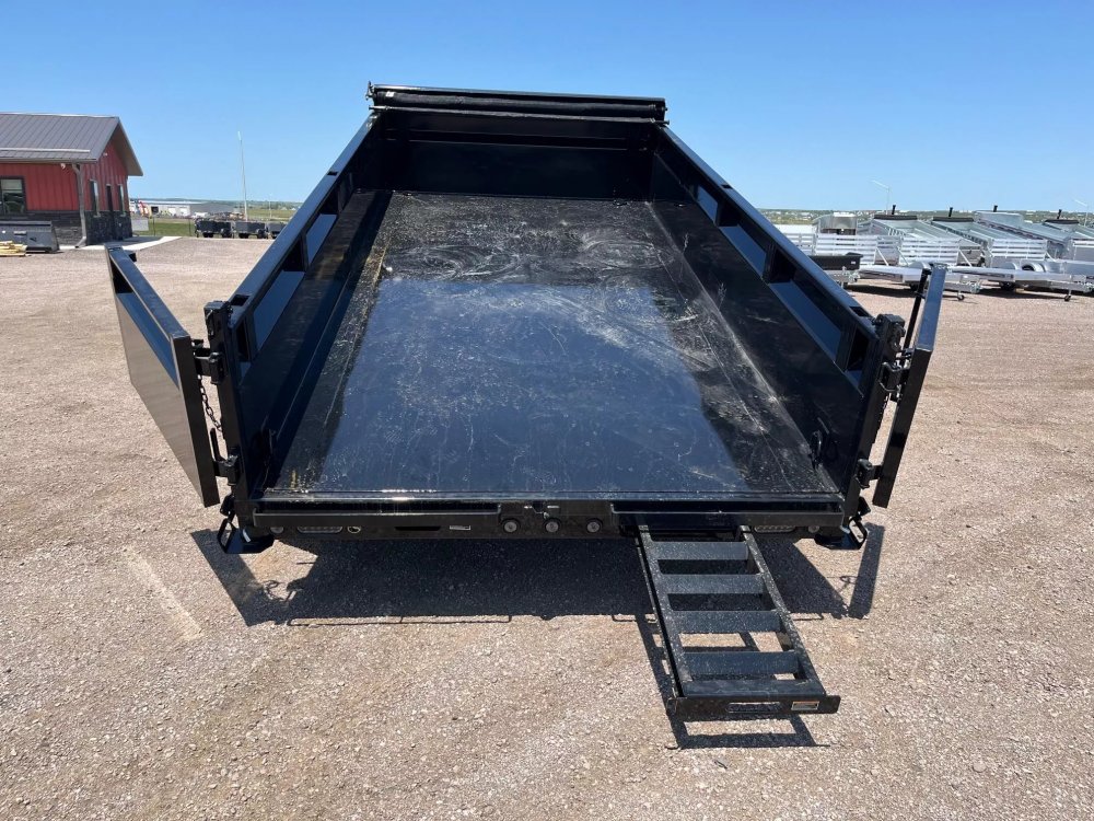 x Load Trail Dump