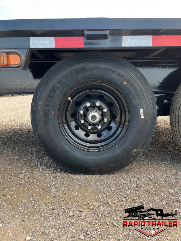 x Load Trail Equipment