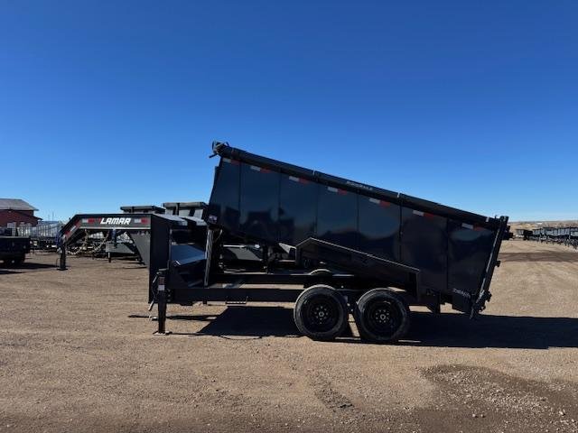x Lamar Trailers Dump