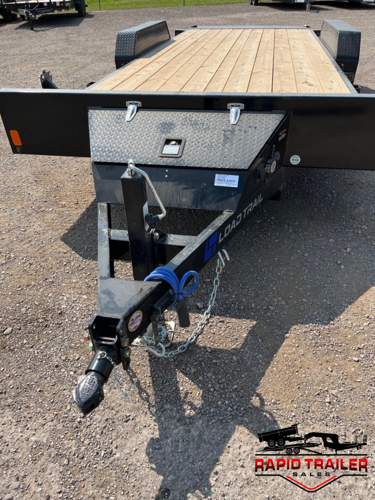 x Load Trail Equipment