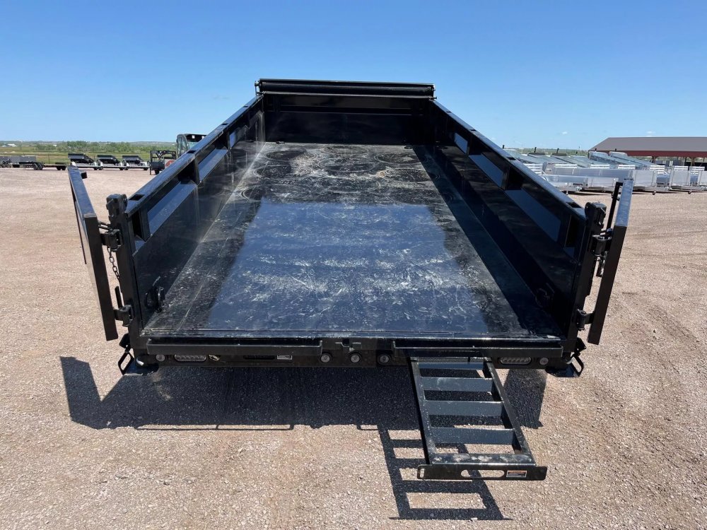 x Load Trail Dump