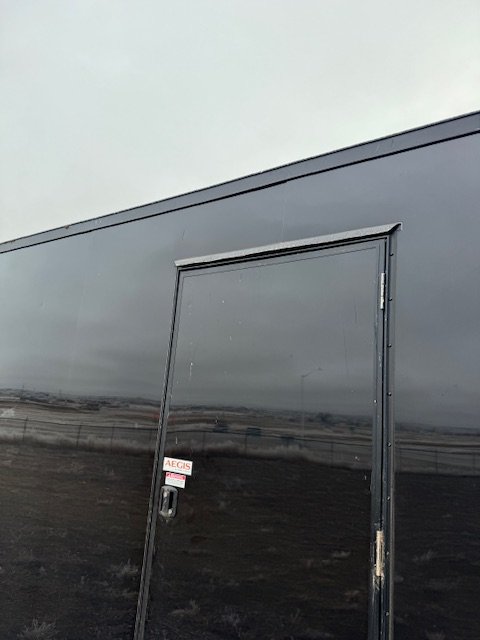 8.5'x24' Cross Enclosed Cargo