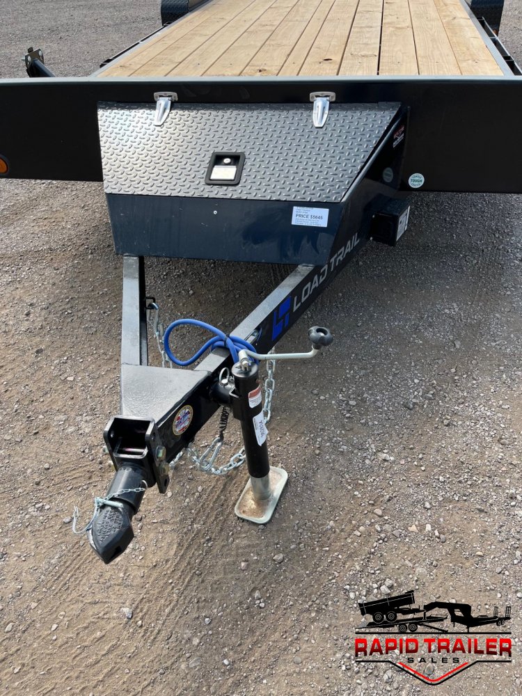x Load Trail Equipment