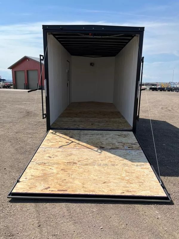 x AERO Enclosed Cargo