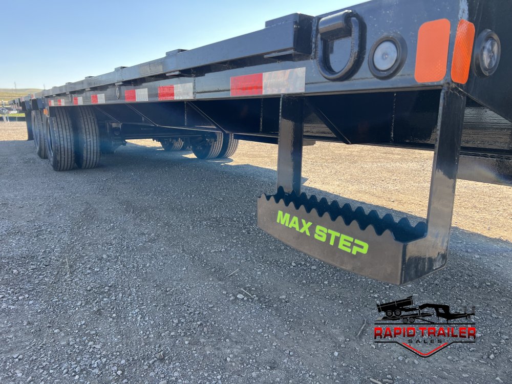 102"x32' Load Trail Equipment
