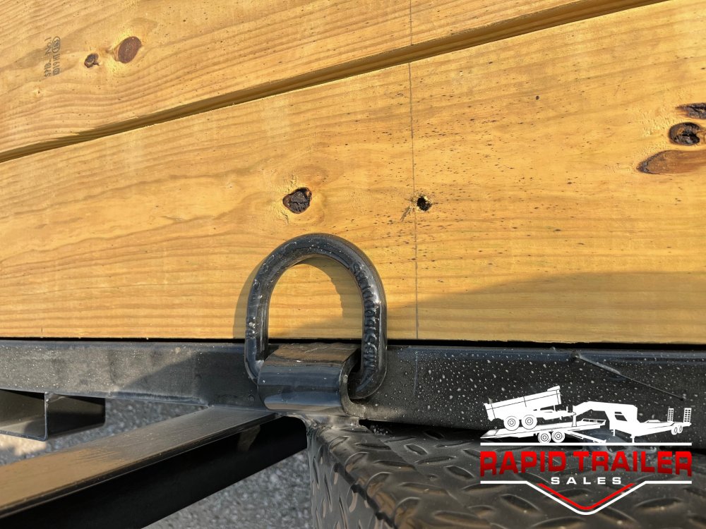 x Load Trail Utility