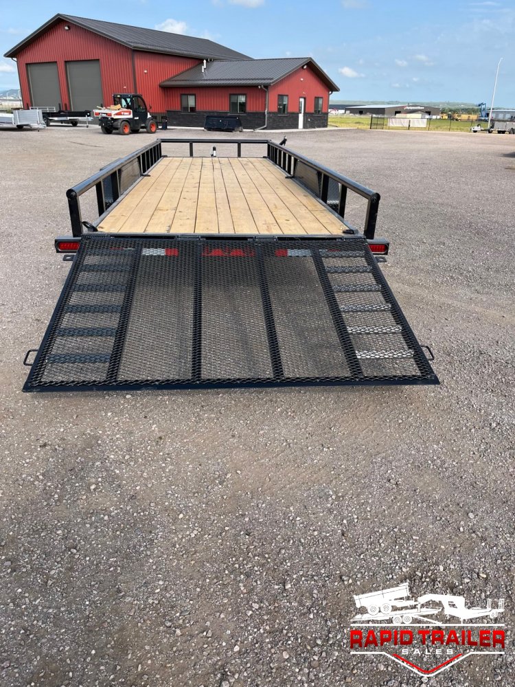x Load Trail Utility
