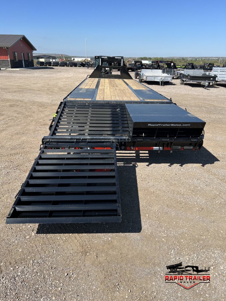 102"x30' Load Trail Equipment