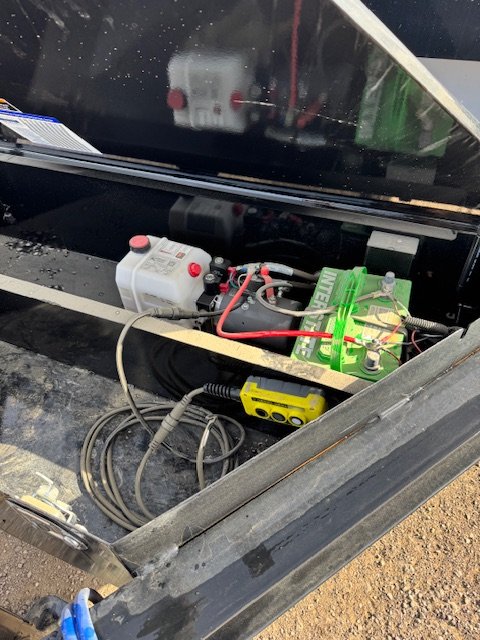 83"x14' Load Trail Dump