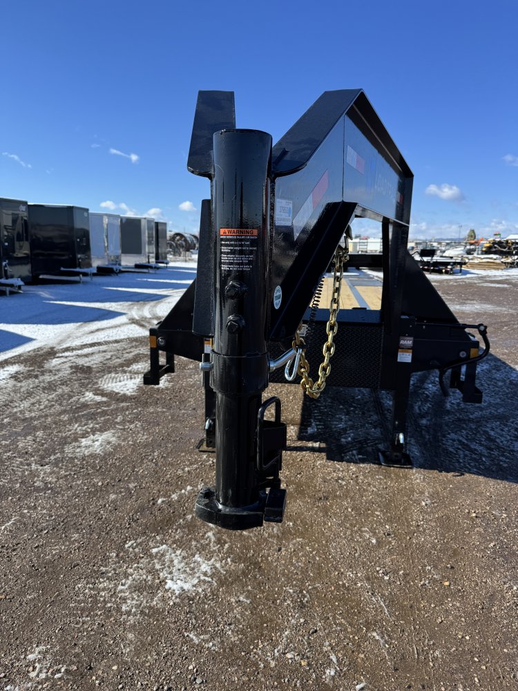 102"x32' Load Trail Equipment