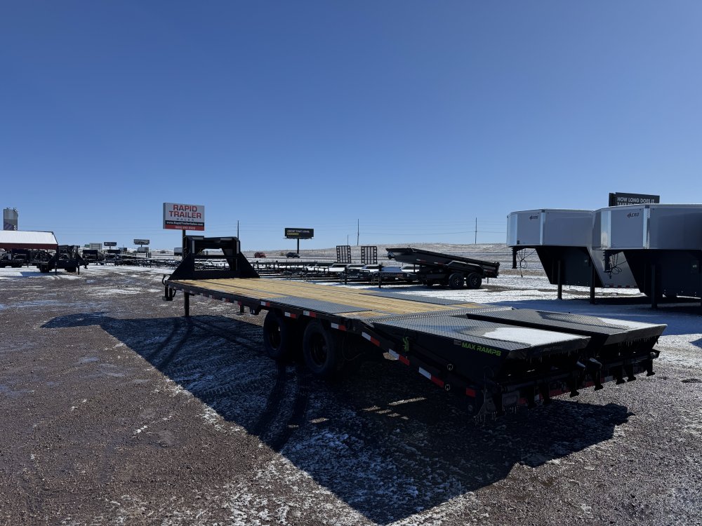 102"x32' Load Trail Equipment