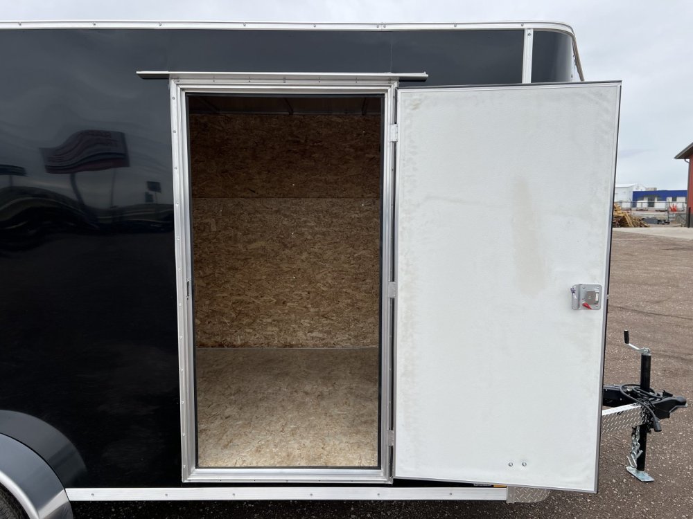 7'x16' R & M Mfg. Inc Enclosed Cargo