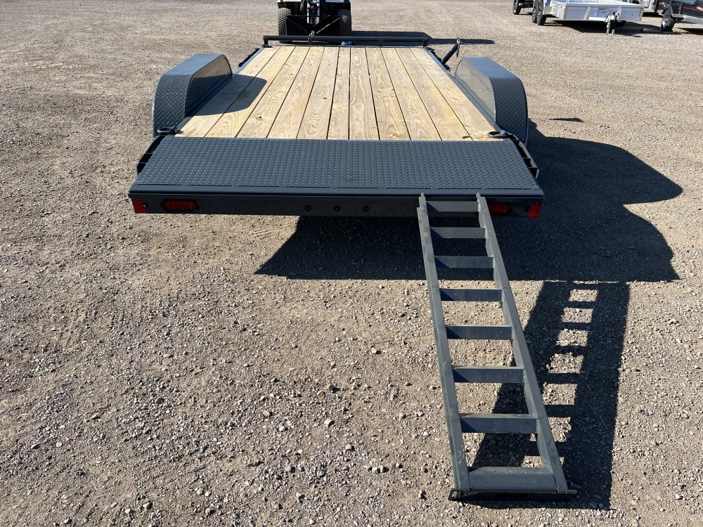 83"x16' Lamar Trailers Equipment
