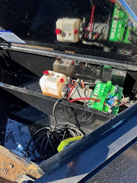 83"x14' Load Trail Dump