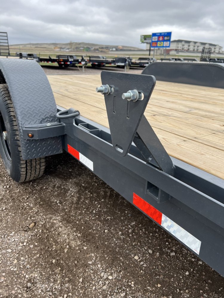 83"x22' Lamar Equipment
