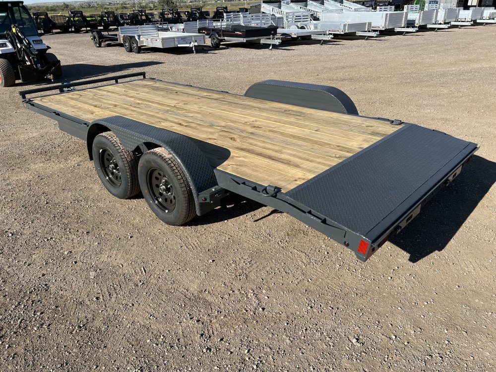83"x18' Lamar Trailers Equipment