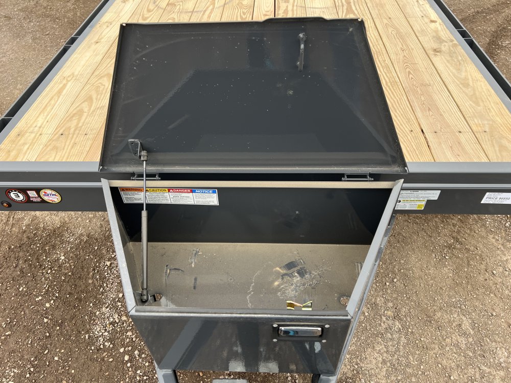 83"x22' Lamar Equipment