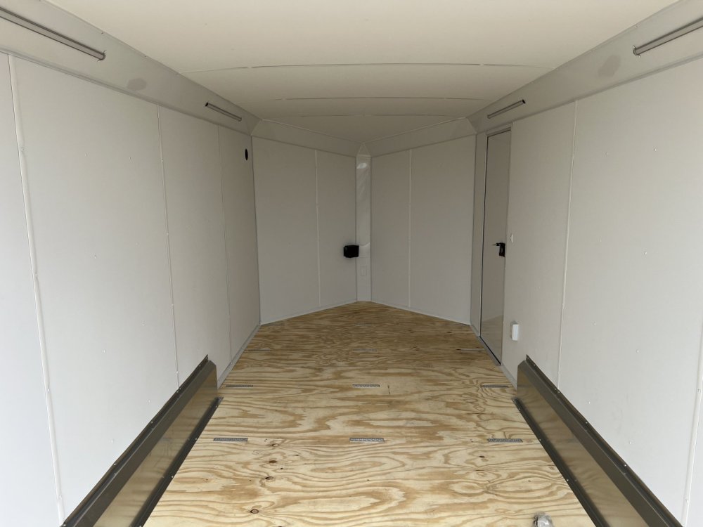 7.5'x16' NEO Enclosed Cargo