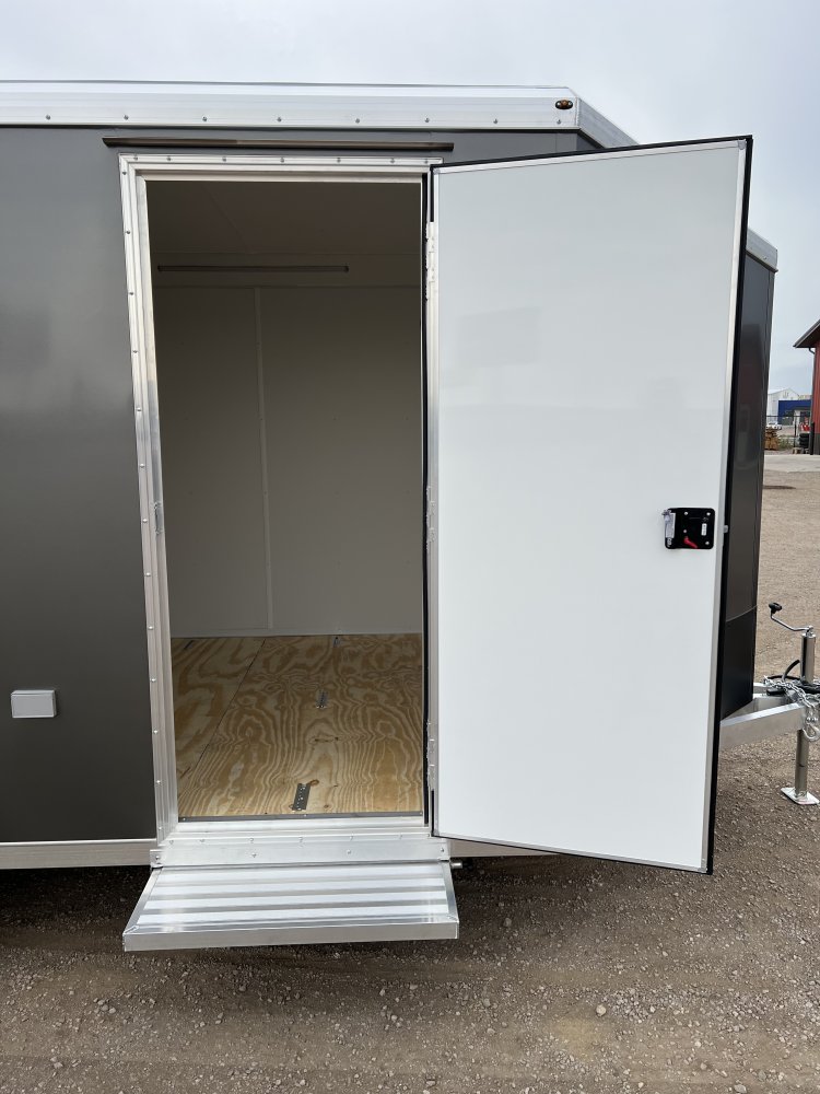 7.5'x16' NEO Enclosed Cargo